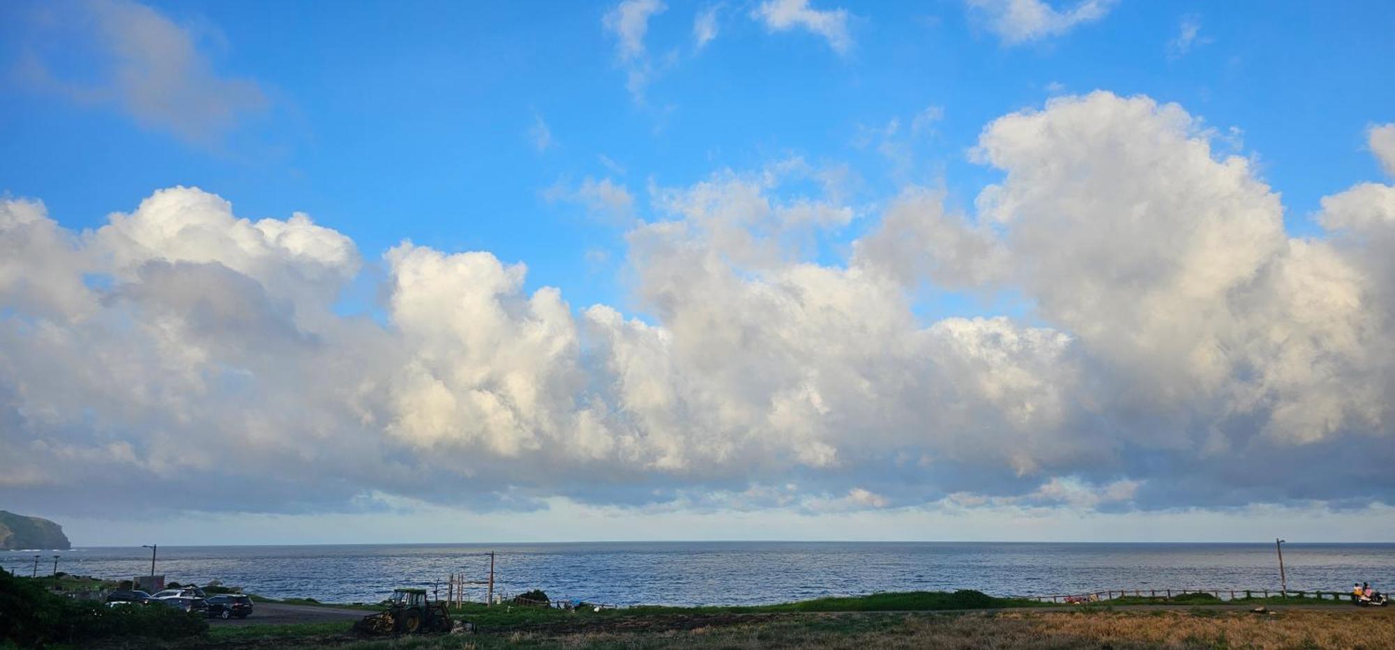 Seongsan Morning Sunset Villa ซอกวีโพ ภายนอก รูปภาพ