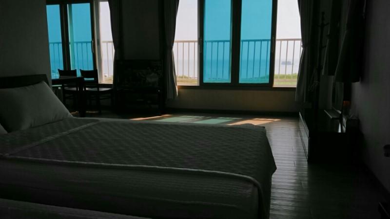 Seongsan Morning Sunset Villa ซอกวีโพ ภายนอก รูปภาพ